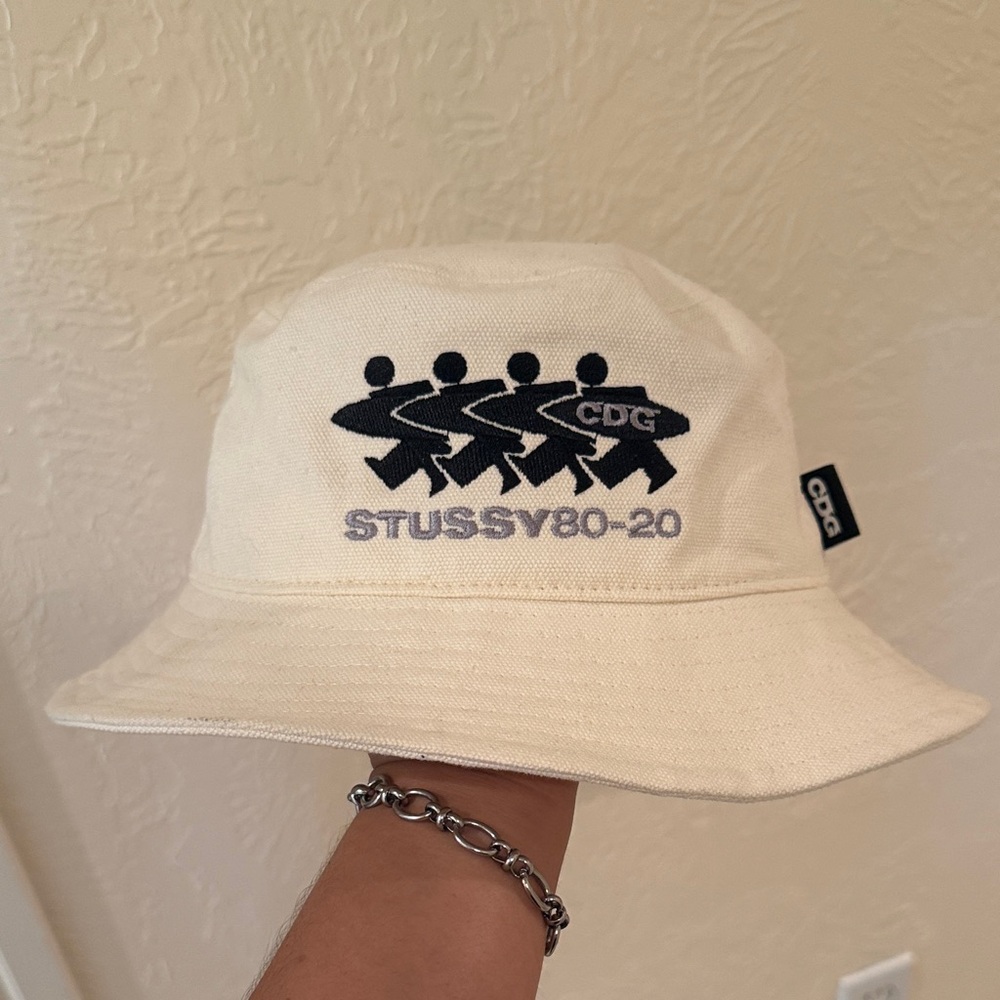 Stussy Cream CDG Logo Bucket Hat
